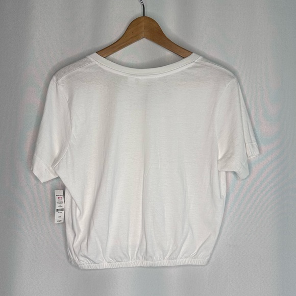 ARDENE Women’s White Crop Top With Elastic Bottom - Picture 2 of 5